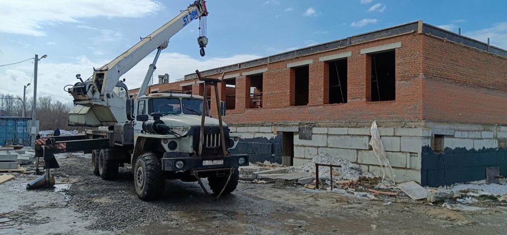 Продажа запчастей для автокранов стоимость запчастей и где купить - Сыктывкар